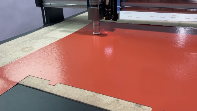 Silicone clip glass fiber cutting
