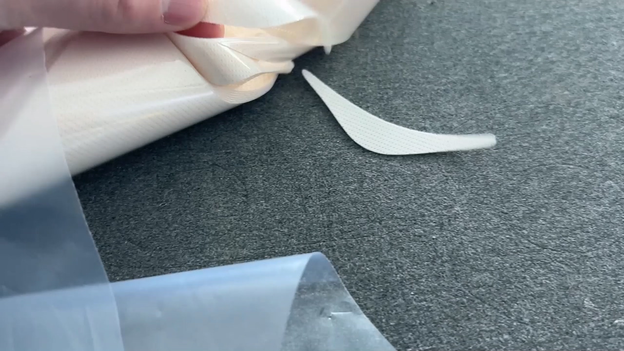 无纺胶膜切割机