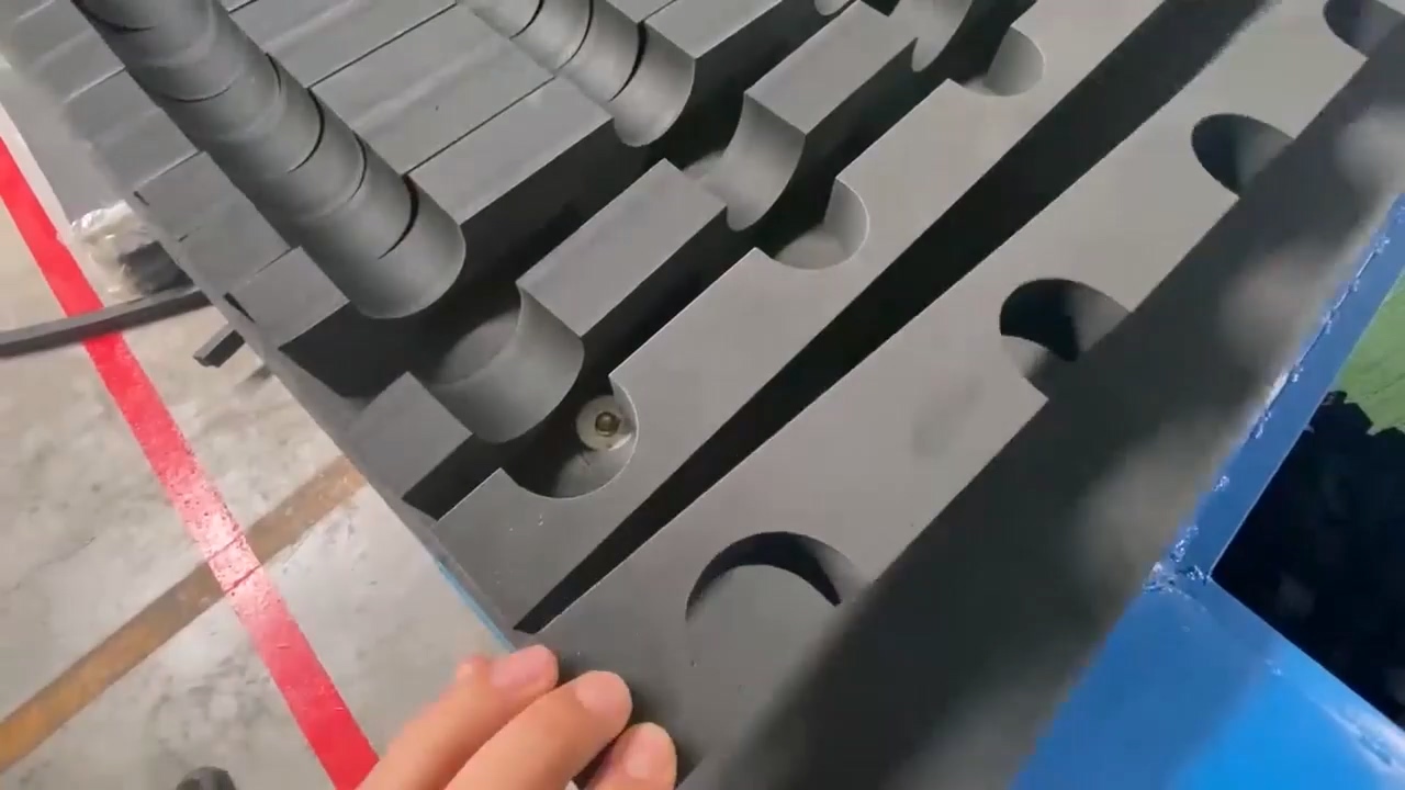 高密度EVA切割机2