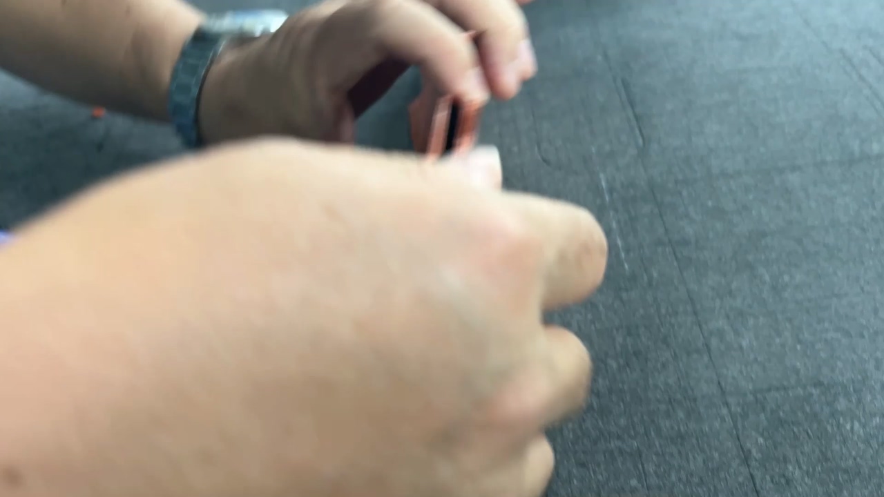 硅胶玻纤布切割机2