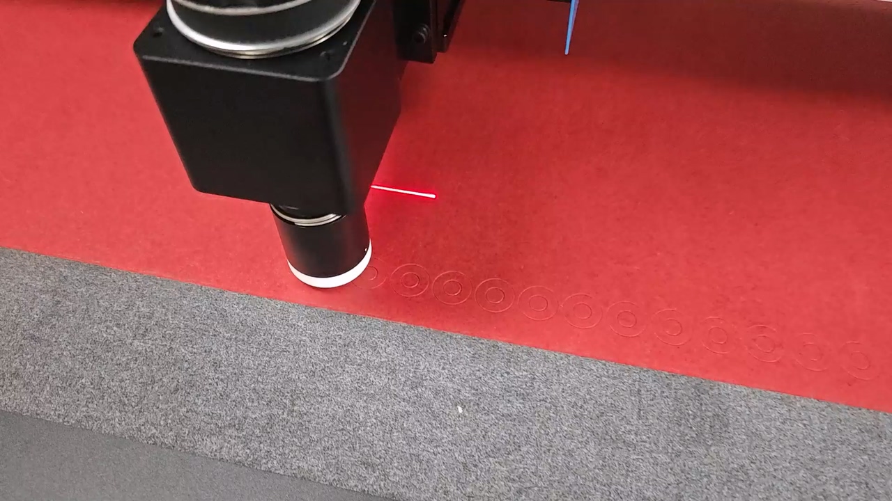 纸垫片切割机